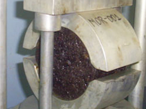 Ensaye de la mezcla asfáltica en laboratorio